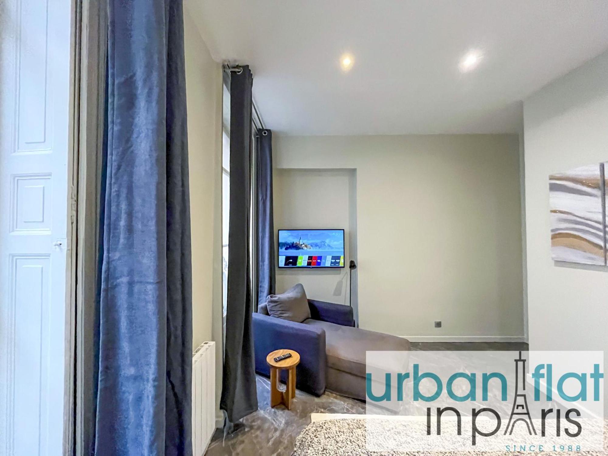 Urban Flat 63 - Beautiful 3 Bedroom Flat Champs-Elysees Париж Экстерьер фото